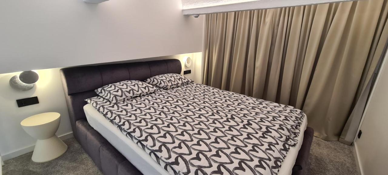 Stay In Kaunas & Radio City - Free Parking Exterior foto